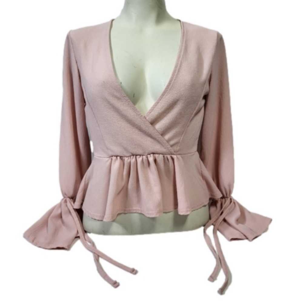 PrettyLittleThing Pink Peplum Plunge V-Neck Blouse Size Size S